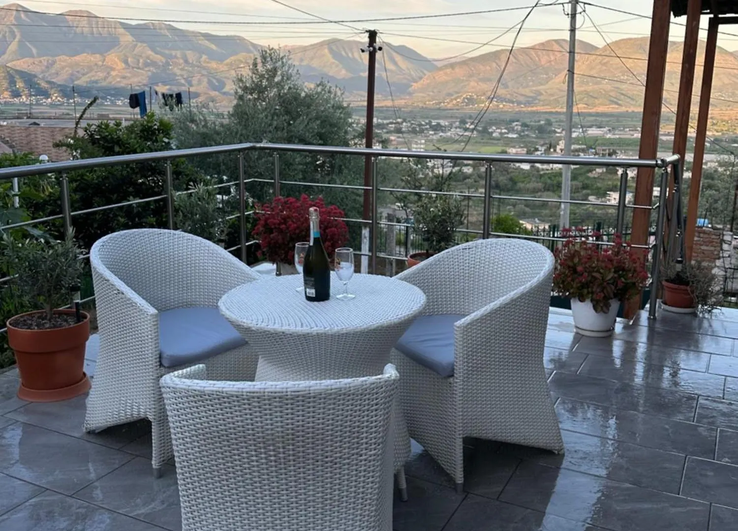 Villa Muar Sarandë 0*,  알바니아