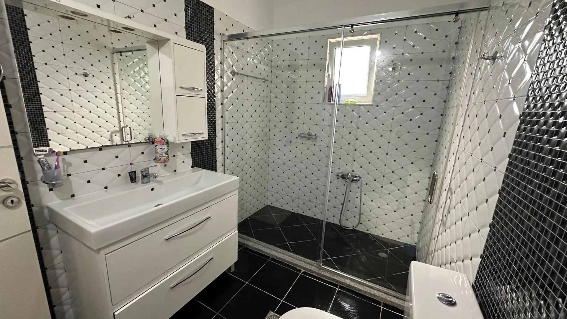 Villa Muar Sarande Albania